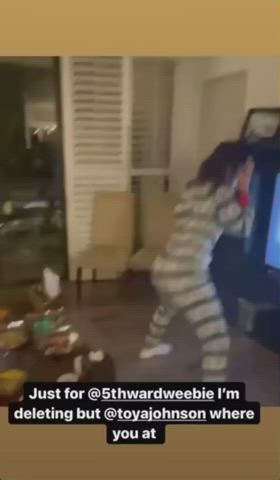 Former 106 &amp; Park host rocsi diaz twerking