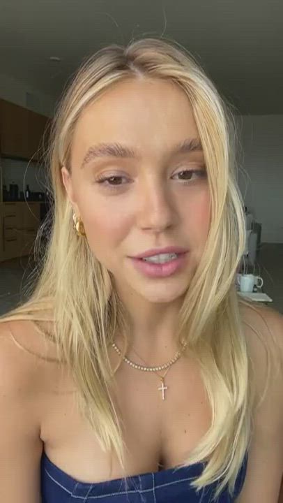 Blonde Cleavage Serbian gif