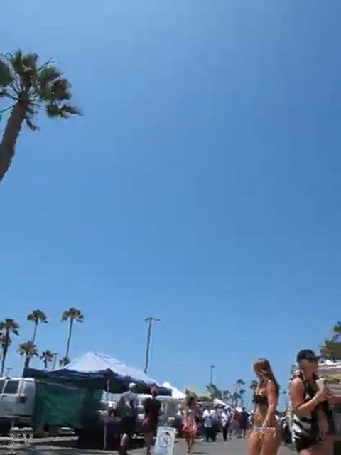 ass bikini brunette candid vertical voyeur gif