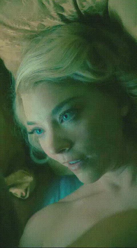 actress natalie dormer sexy gif