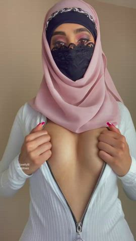 arab boobs hijab muslim gif