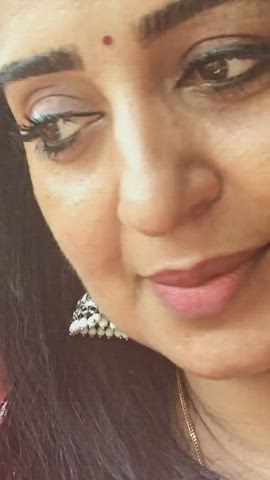 Hotwife Indian MILF gif