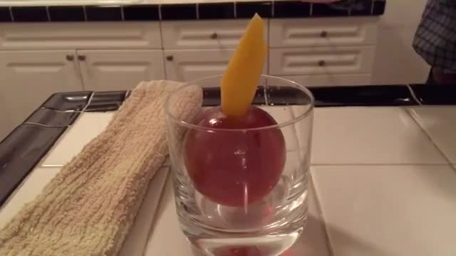 Ice ball cocktail