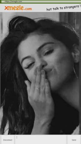 celebrity selena gomez webcam gif