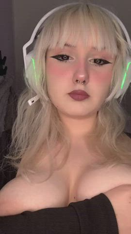 18 years old babe big tits boobs cute pornstar teen gif