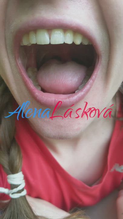 Some nice shots here of my long tongue and uvula and teeth!