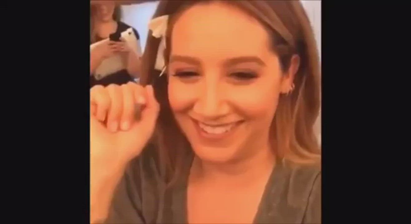 Ashley Tisdale asked to show her feet during livestream, so she did. [can't find