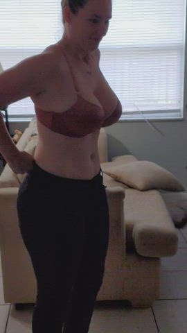 My "it's Friday" boob jiggle!!