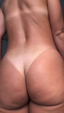 pawg slow motion thick gif