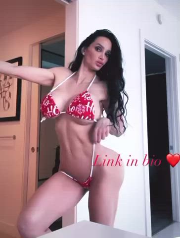 amy anderssen ass big tits gif