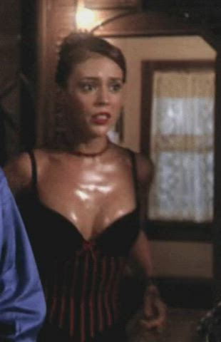 alyssa milano cleavage wet gif