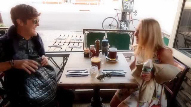 AnnaSophia Robb describes last nights date [OC]