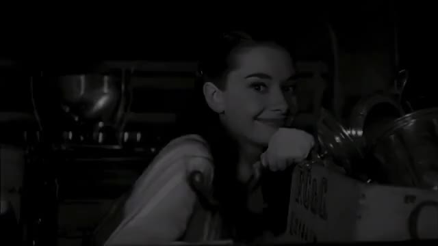 Audrey Hepburn gif