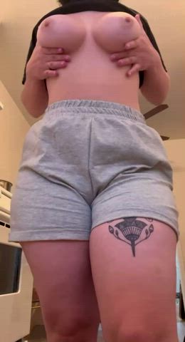 big ass pawg perky shaking tattoo thick twerking gif