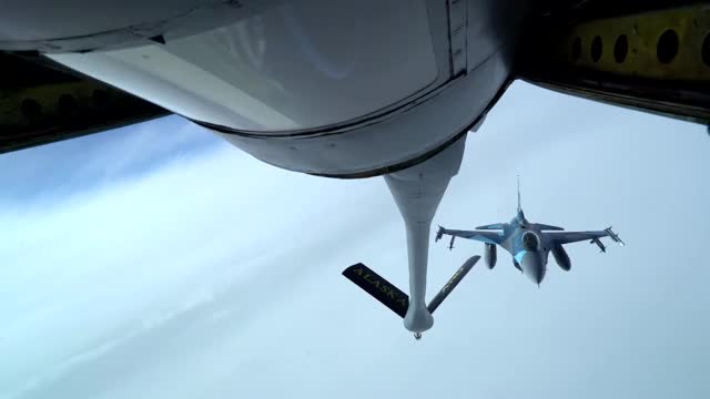 18th aggressor squadron refueling. Red Flag 19-2