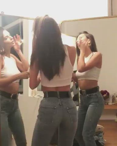 Celebrity Dancing Emily Ratajkowski gif