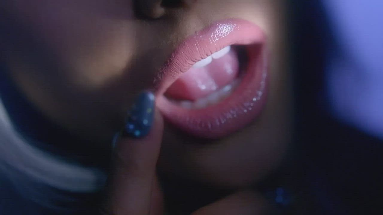 Ariana Grande Cum In Mouth Cute Lips Teen Tongue Fetish gif