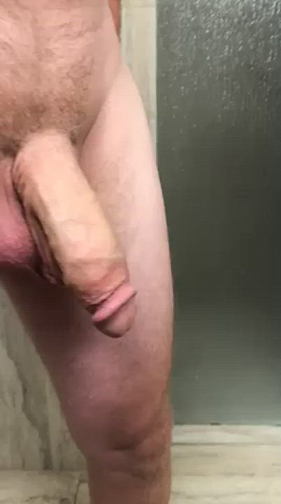 [41] Daddy’s swinging meat