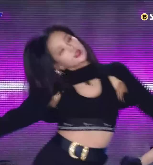 181023 SBS funE The Show Peace Concert In Inje.CLC's Jang Yeeun - Bad Girls (Orig.