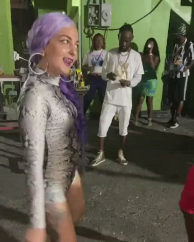 Dancing Jamaican Party Public gif