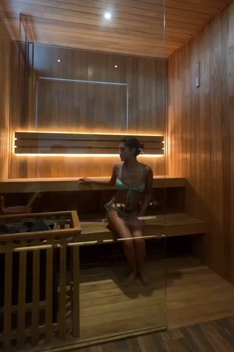 actress bikini bollywood celebrity desi indian legs sauna thighs celebs indian-babes