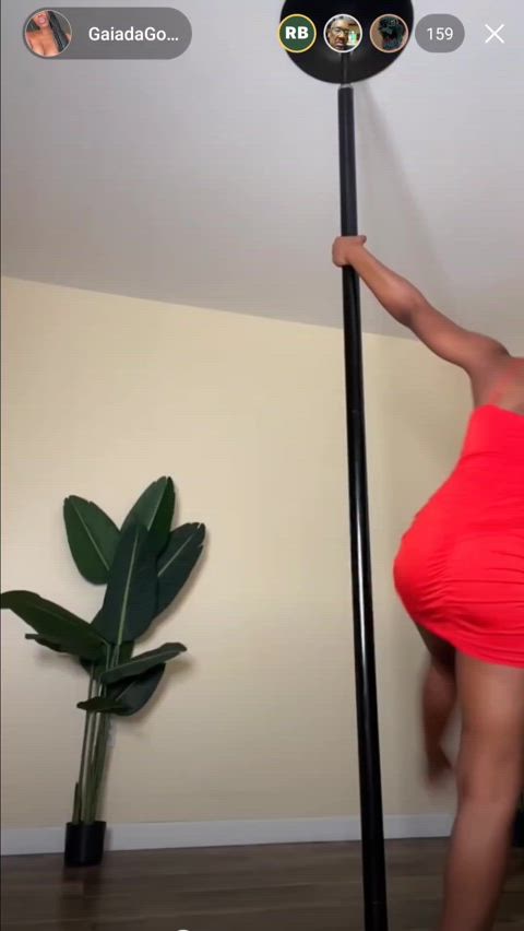 ass ebony flashing pole dance pussy gif