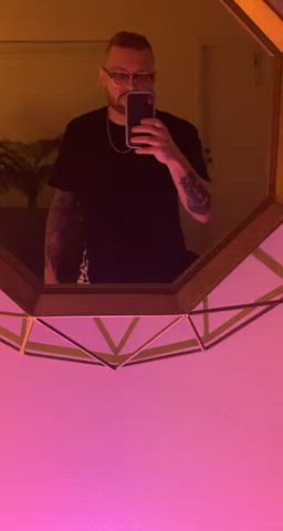 abs mirror selfie t-shirt gif