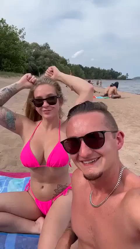 amateur beach boobs flashing swimsuit gif