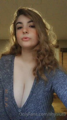 big tits bouncing tits huge tits natural tits shaking smile sucking gif