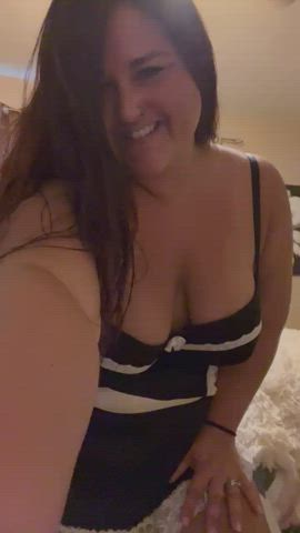 BBW MILF Maid Masturbating Pussy gif