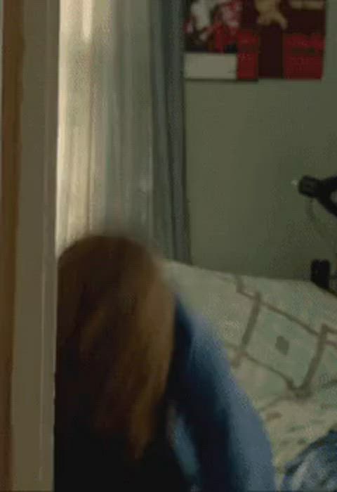 celebrity cleavage kate mara gif