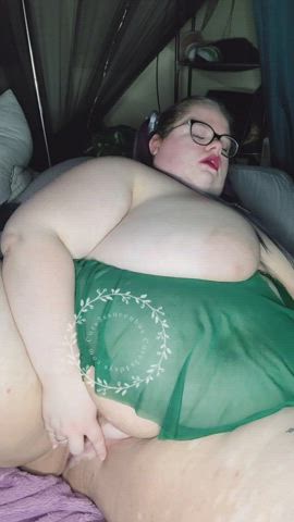 bbw pussy spread ssbbw gif