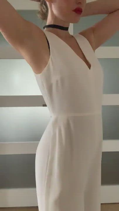 sexy F(40) undress malava