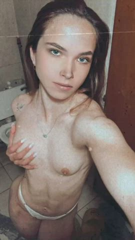 abs fitness muscular girl small tits solo tiktok gif