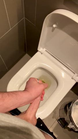 Cum all over restaurant toilet 💦