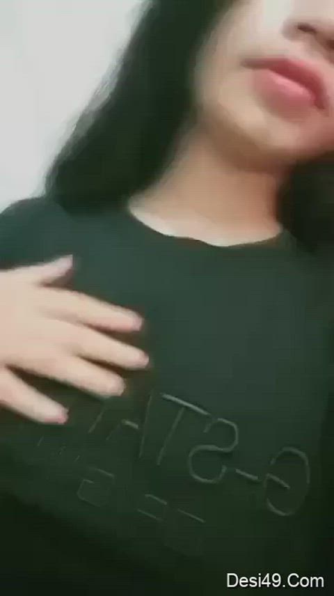 amateur big tits boobs cute milf teen tits gif