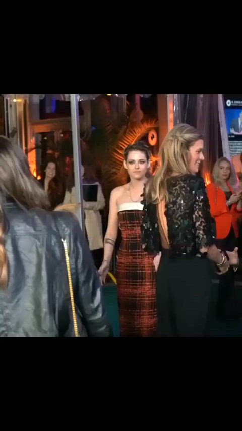 celebrity kristen stewart sexy gif