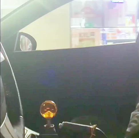 amateur big dick car cock worship cockflash handjob interracial public surprise thot