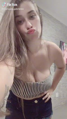 Big Tits Boobs Dancing TikTok gif