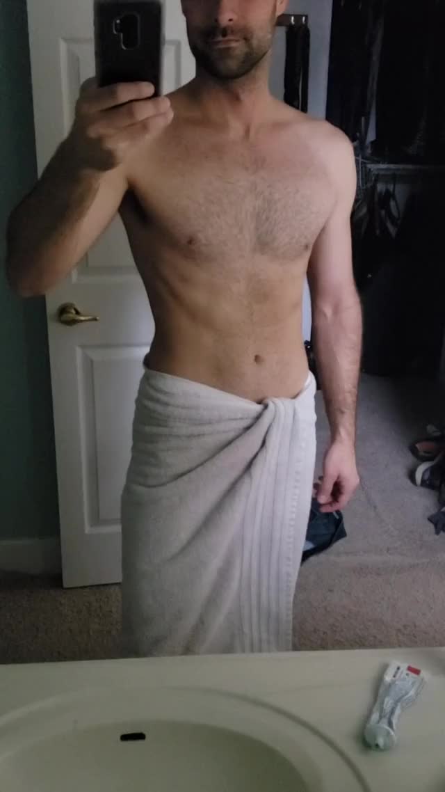 My first towel drop - with an assist! ? [36]