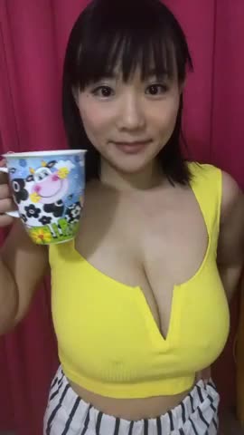 Kaho Shibuya Instagram live 9