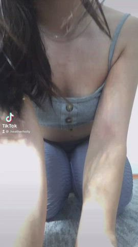 amateur natural tits teen tiktok gif