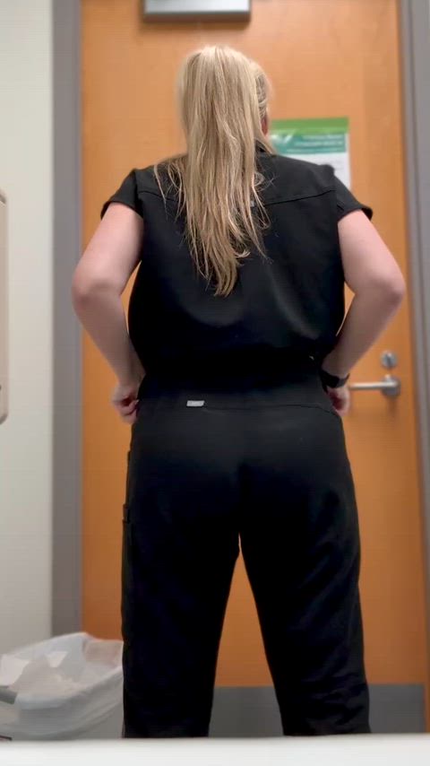 amateur anal ass ass clapping bubble butt milf nsfw onlyfans public thick at-work