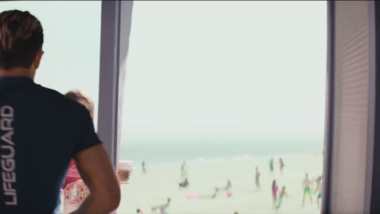 Alexandra Daddario gif