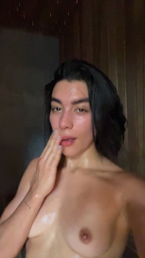 big clit clit pump clit rubbing fetish masturbating sauna short hair solo sweaty