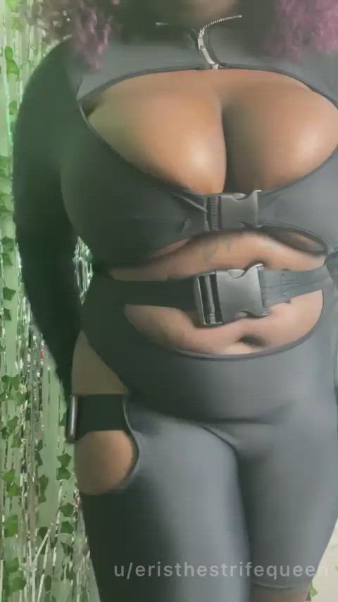 amateur big tits boobs ebony homemade onlyfans solo gif