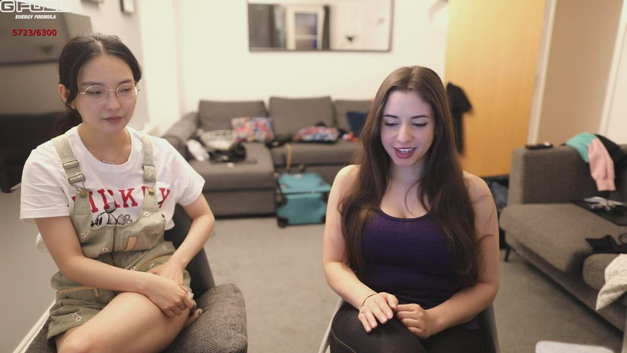 Anita spanks Miko 1/2