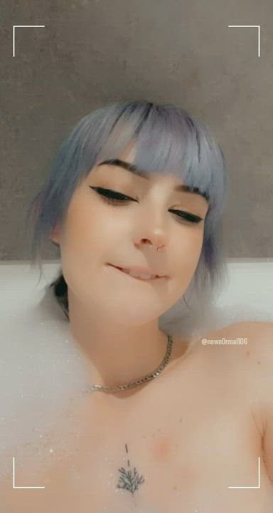 who likes bath time ahegao? ~(◡ω◡✿)