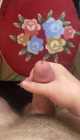 Ruined orgasm into my hand 😵‍💫😮‍💨