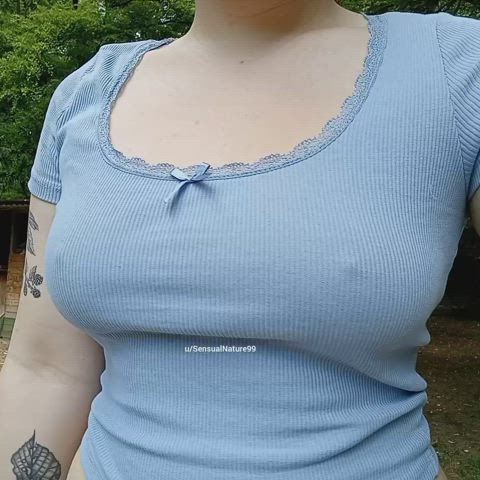 A great braless morning